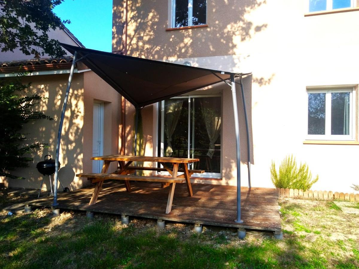 Le Clos Andree - Charmante Maison 8 Personnes - 5 Lits - Climatisation Reversible - Parking 3 Vehicules - Garage - Zone Nord Montauban - Terrasse Et Jardin Eksteriør bilde